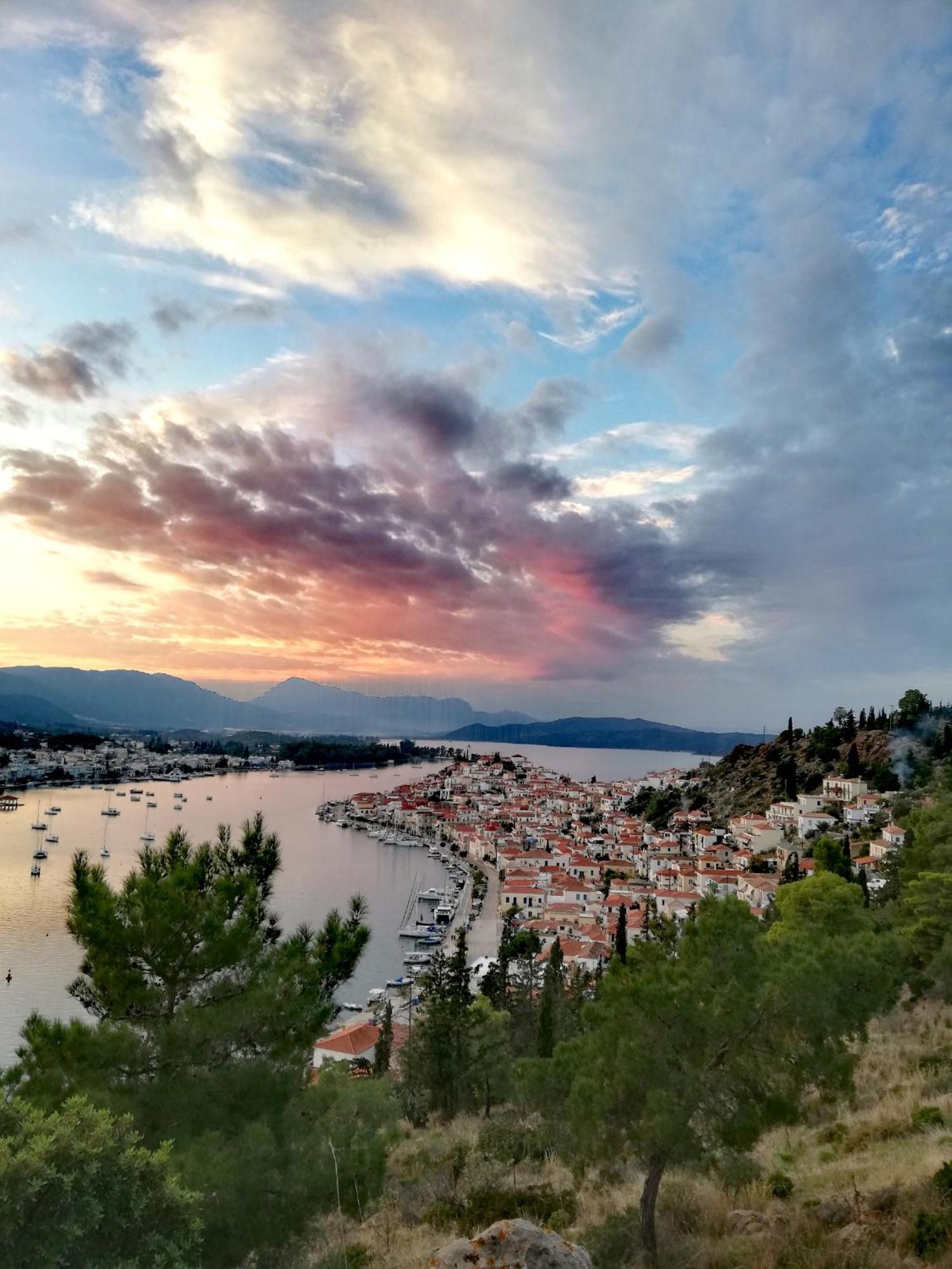 Poros Pine View Apartment
