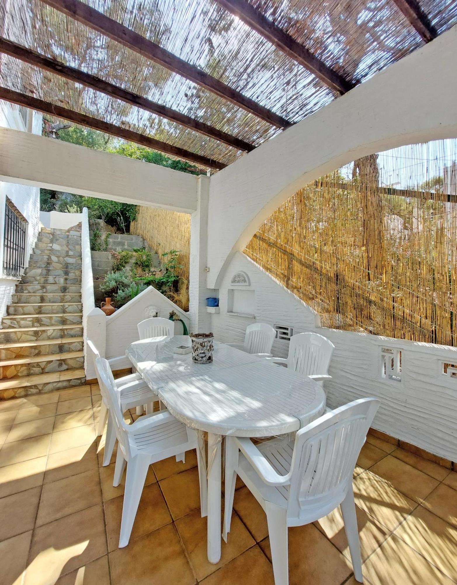 Poros Pine View Apartment